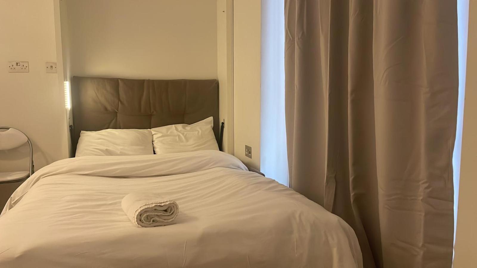 The Chapter- Knightsbridge Suites Londen Kamer foto