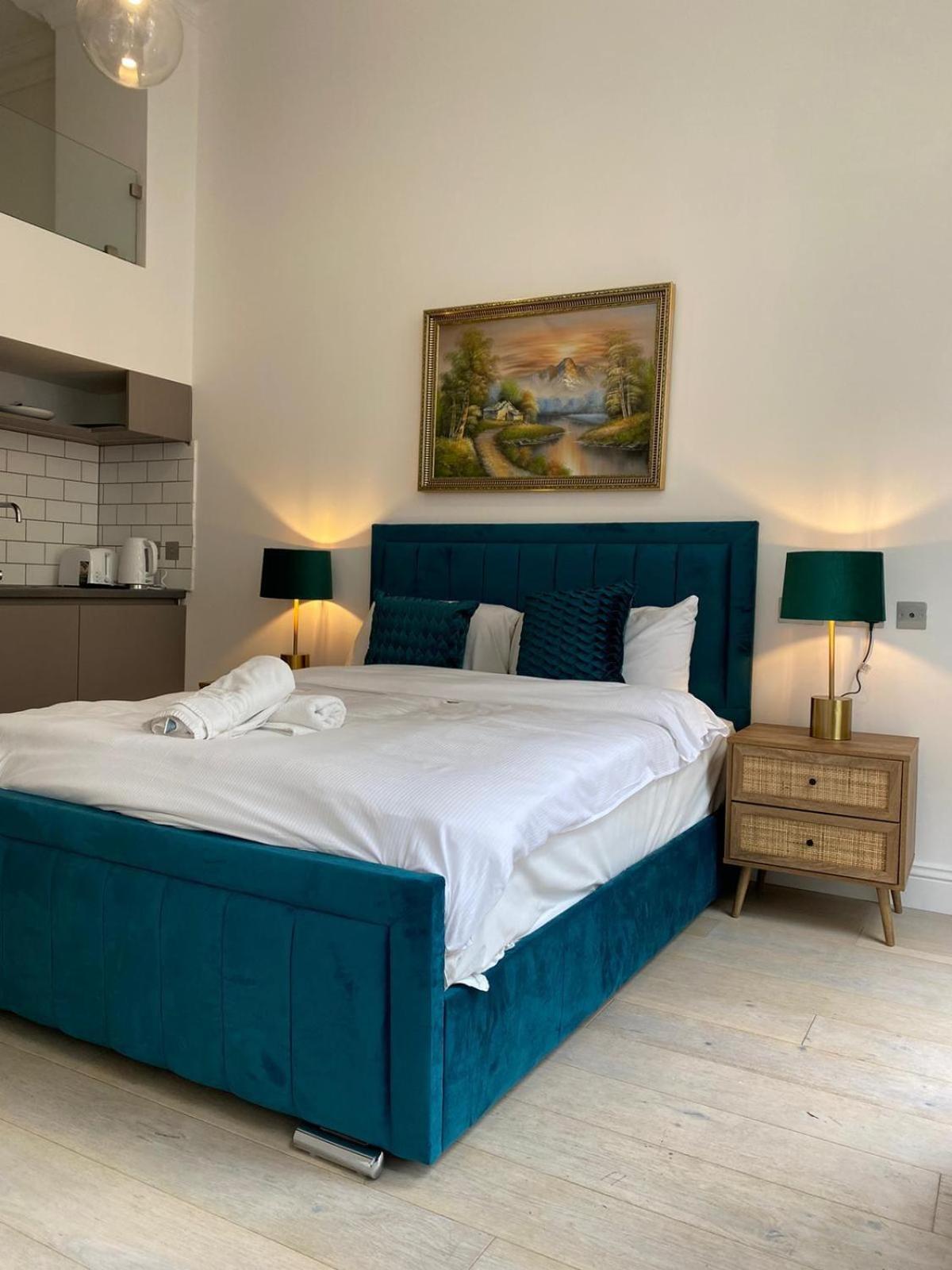The Chapter- Knightsbridge Suites Londen Buitenkant foto