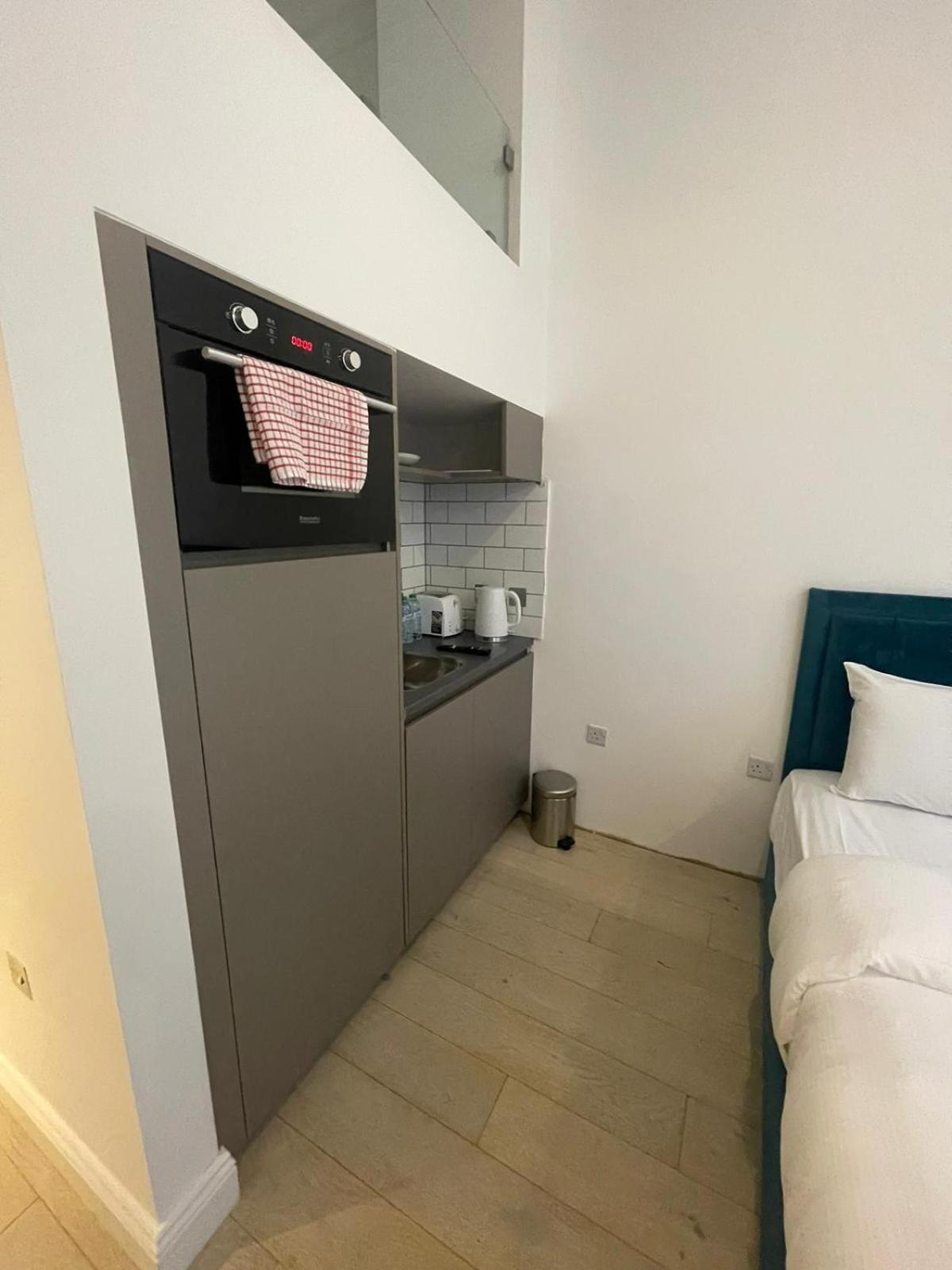 The Chapter- Knightsbridge Suites Londen Buitenkant foto